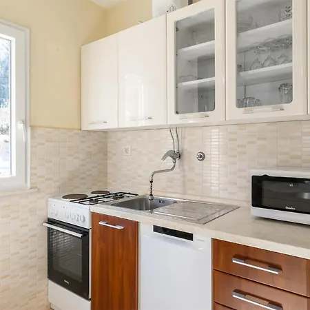 Luxurious Home In Prizba With Wifi Vikendica *