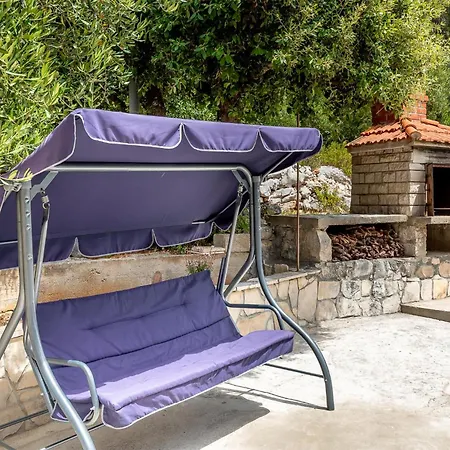 Semesterbostad 43 Prizba