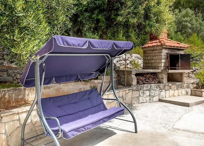 Holiday home 43 Prizba